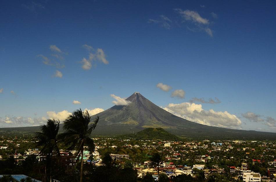 vulcano-Mayon-Filippine