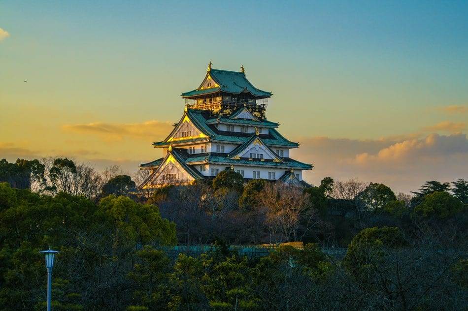 Castello di Osaka al Tramonto