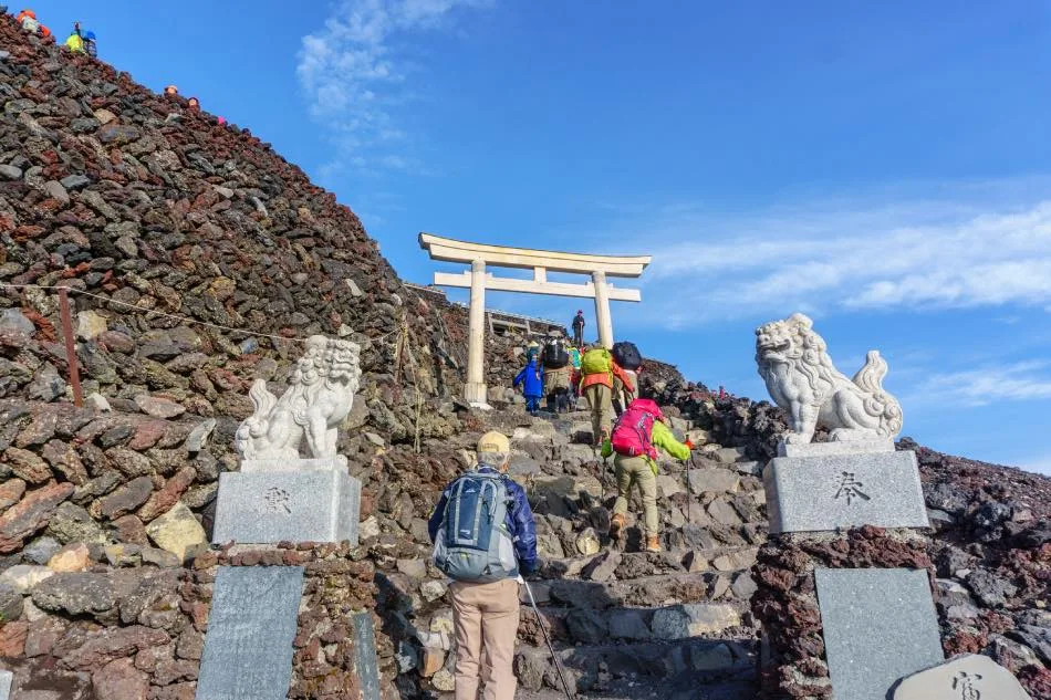 Torii nella Scalata al Monte Fuji